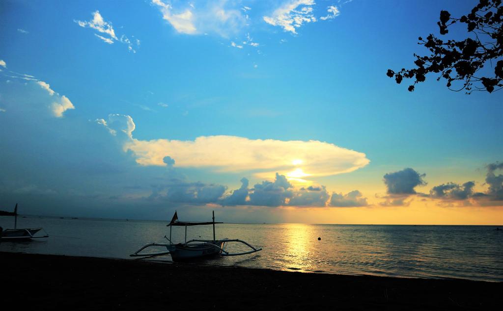 บาหลี ทามัน โลวินา รีสอร์ท แอนด์ สปา สวีท Buleleng  ภายนอก รูปภาพ